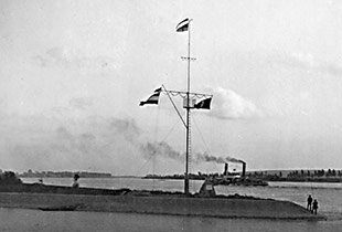 das alte Skagerrak-Denkmal auf der Spitze der Rabeninsel