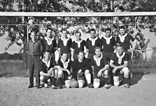 Alte-Herren Mannschaft von 1964 (Bildrechte: Werner Guthmann)